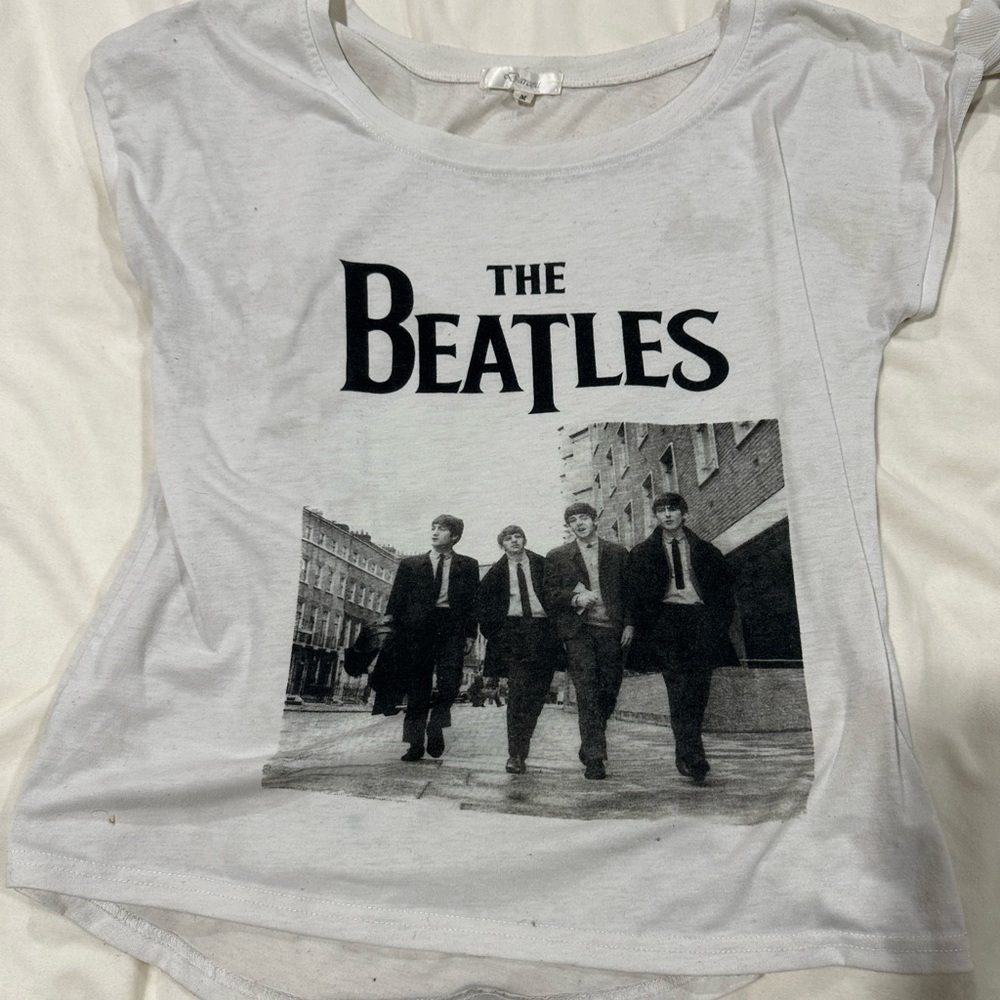 Beatles tshirt